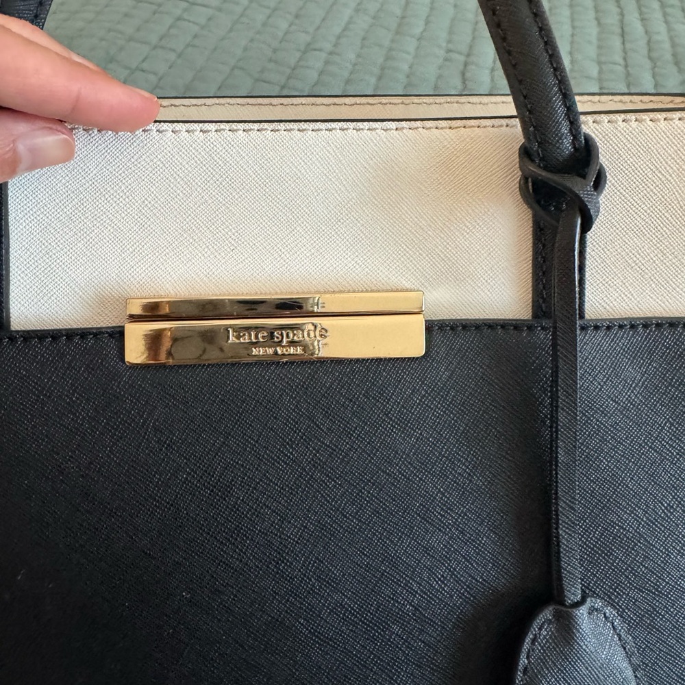 Kate Spade Black and White Satchel with Gold Detailing - Picture 2 of 10